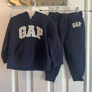 GAP | Toddler Logo Sweat Set